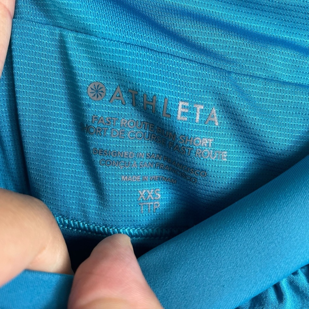 Athleta FAST ROUTE RUN SHORT - Picture 4 of 5